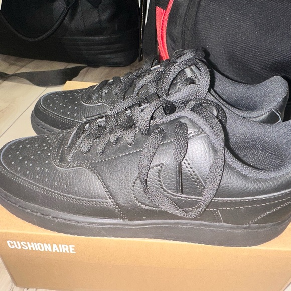 Brand new black Nike Jordan's - Picture 4 of 5